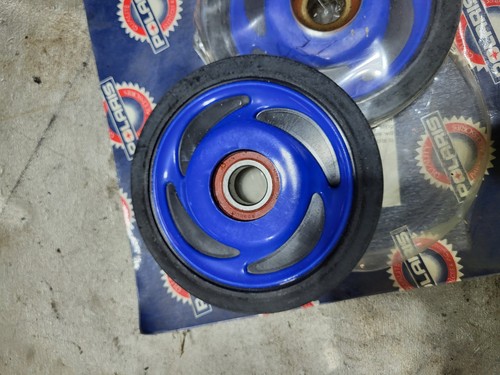 Polaris Indy Edge Chassis Blue Idler Wheels NOS 5.35" Diameter - Picture 3 of 4