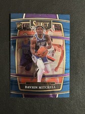2021-22 Panini Select - Concourse Davion Mitchell #23 Blue (RC)
