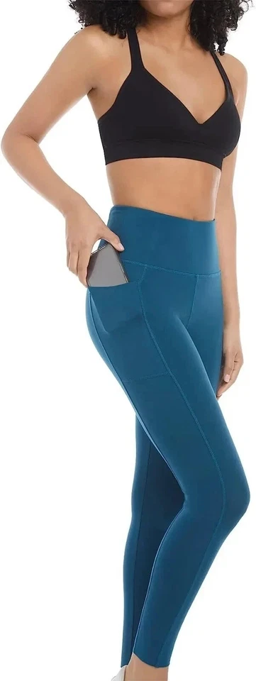 Leggings cropped Danskin cintura alta azul marinho, feminina tamanho pequeno, 2 peças com camiseta - Imagem 2 de 4