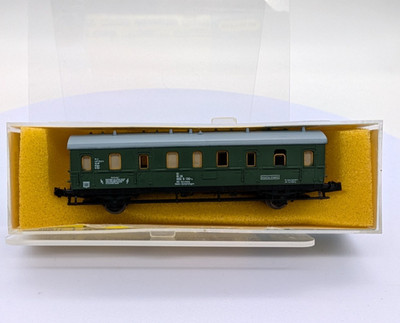Minitrix 3061 N Scale DB 992 9 130-4 residential sleeping car West Germany 1976