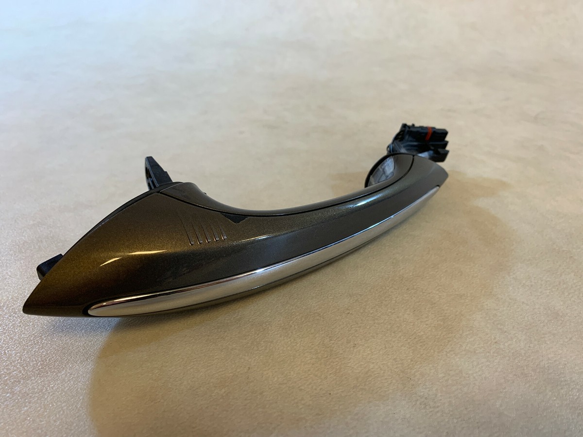 BMW 5 6 7 F-series OEM Front Rear RH Comfort Access Door Handle 