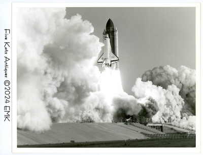NASA / Shuttle - Launch of Discovery Mission 51G - 6-17-1985 - Original!