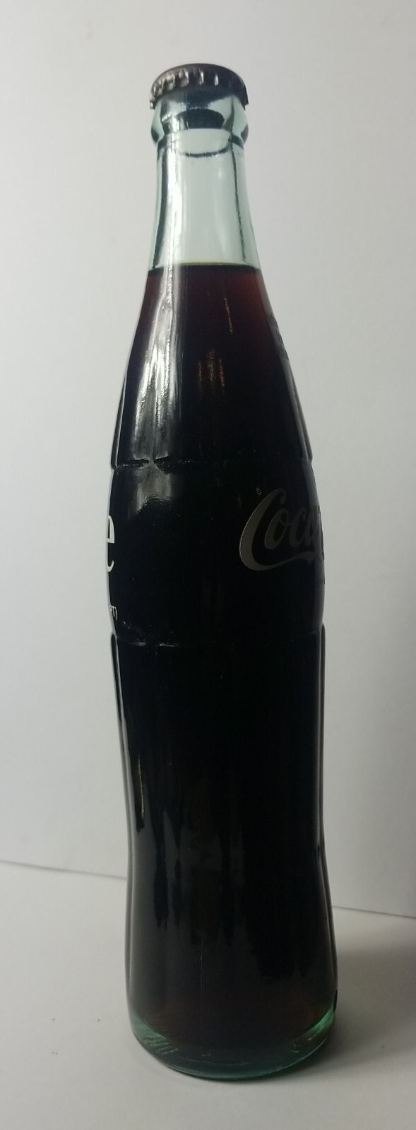 CocaCola Coke Vintage Returnable 16 FL Oz 1 PT Glass Bottle Full
