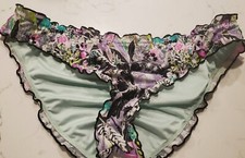 Victoria's Secret Multi-Color Scalloped Bikini Bottom - Size M