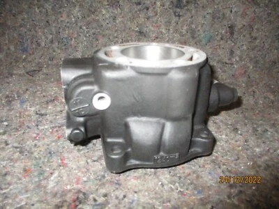 cylindre réalésé neuf en 55,25 mm pour HONDA 125 CR 1987 / 1988 réf 12100-KS6 - Photo 1/4