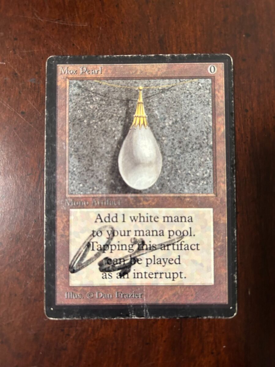 Mox Pearl |MtG Magic Beta |English |DMG (Shuffle & Corner Mox Pearl |MtG Magic Beta |English |DMG (Shuffle & Corner