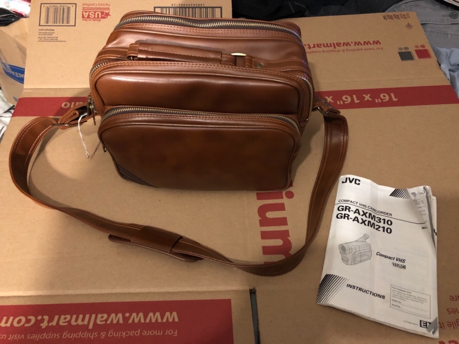 JVC Gr-axm310 Compact VHS Camcorder ...