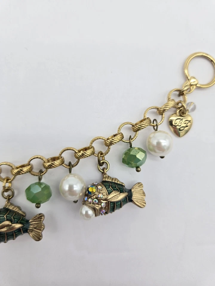 Pulsera Betsey Johnson Peces Tono Dorado Dije Playa Imitación Perlas Estrás Foto 2 de 4