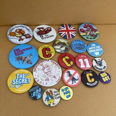 20x 1960-80 s Button Style Pin Bage Lot Including Mr Wimpy & The Red Baron Etc