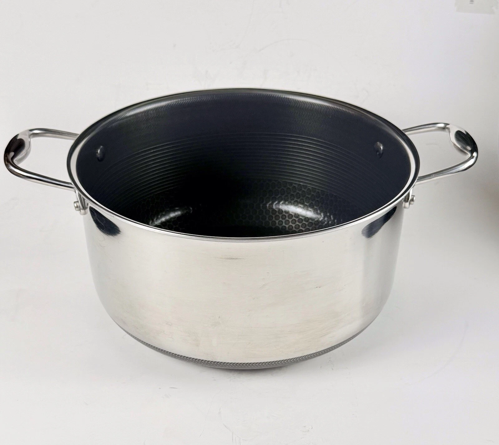 HexClad Hybrid Nonstick 8-Quart Stockpot NO LID USED FAIR CONDITION