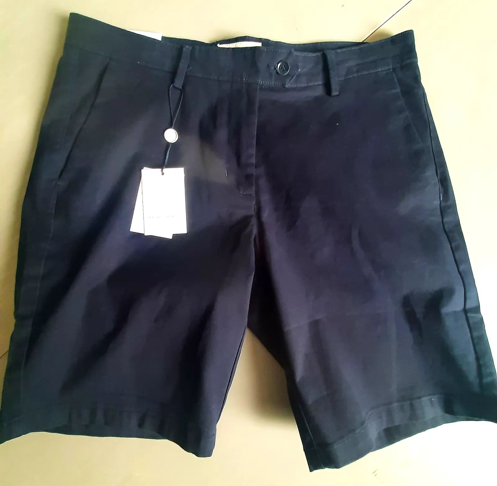 Douglas Hayward Tailored Shorts Mens 34W Dark Navy Comfort Fit BNWT Designer