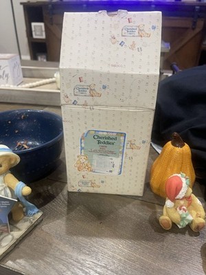 Cherished Teddies 1996 Klaus Bearer of Good Tidings Figurine 176036 with Box