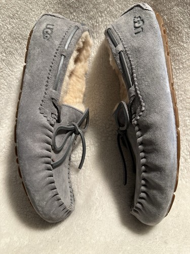 Zapatillas/mocasines UGG para mujer Ansley de gamuza forrados de piel de oveja talla 9 - Imagen 2 de 19