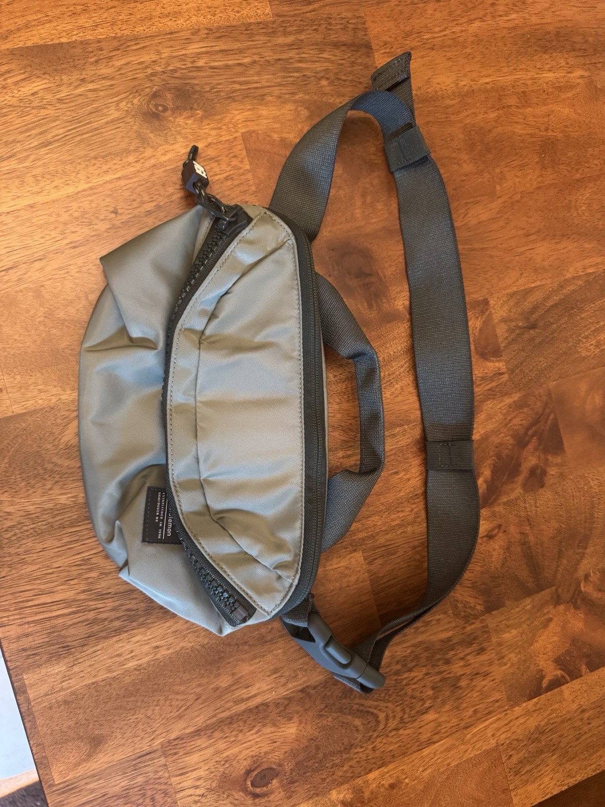 Lululemon AG1 Belt Bag