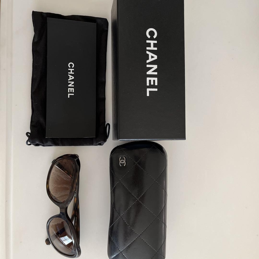 CHANEL Brown Classic Square Frame Sunglasses UV Protection  