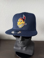 CHIEF WAHOO RETRO THROWBACK CLASSIC LOGO FLAT BILL SNAPBACK HAT NAVY BLUE NEW