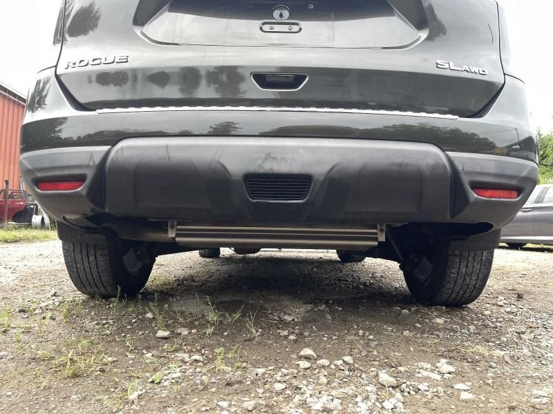 Cubierta de parachoques trasero Nissan Rogue 2014-2016 Midnight Jade PC:EAN AWD 151K SL 55852 Foto 4 de 4