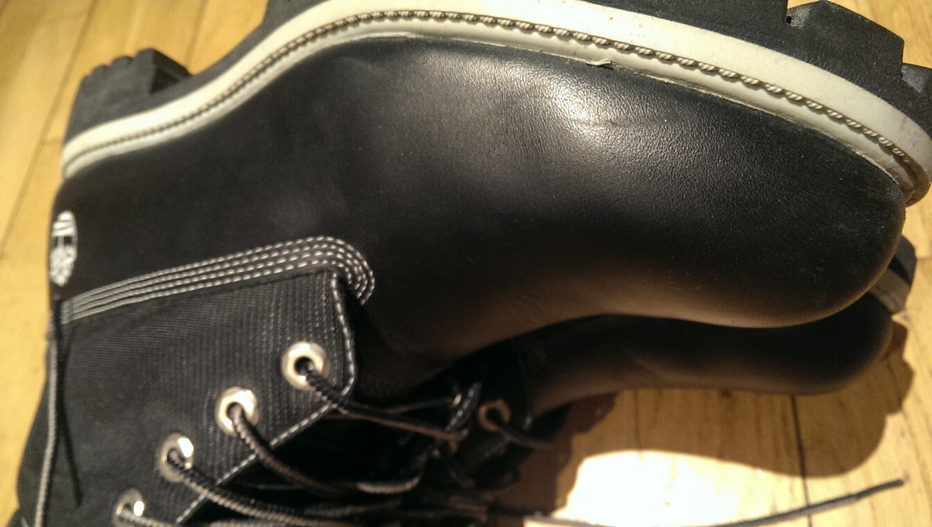 Extremely Rare Black Timberland Roll Top Boots: Size 10M / Black & Grey Upper +* image 8