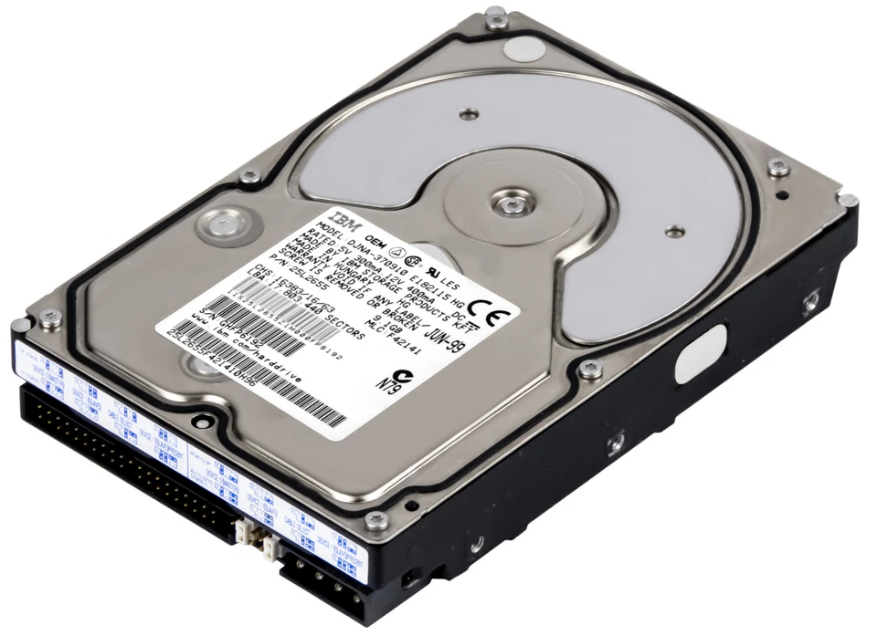 IBM Deskstar 22GXP 25L2655 9.1GB 7.2K 2MB Ata 3.5'' DJNA-370910 - Immagine 2 di 3
