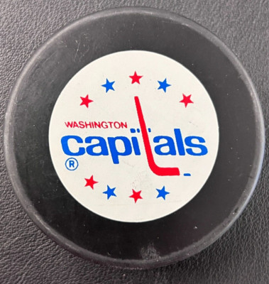 1990s NHL Washington Capitals Official Hockey Puck VTG Remax Promo. Logo NICE!