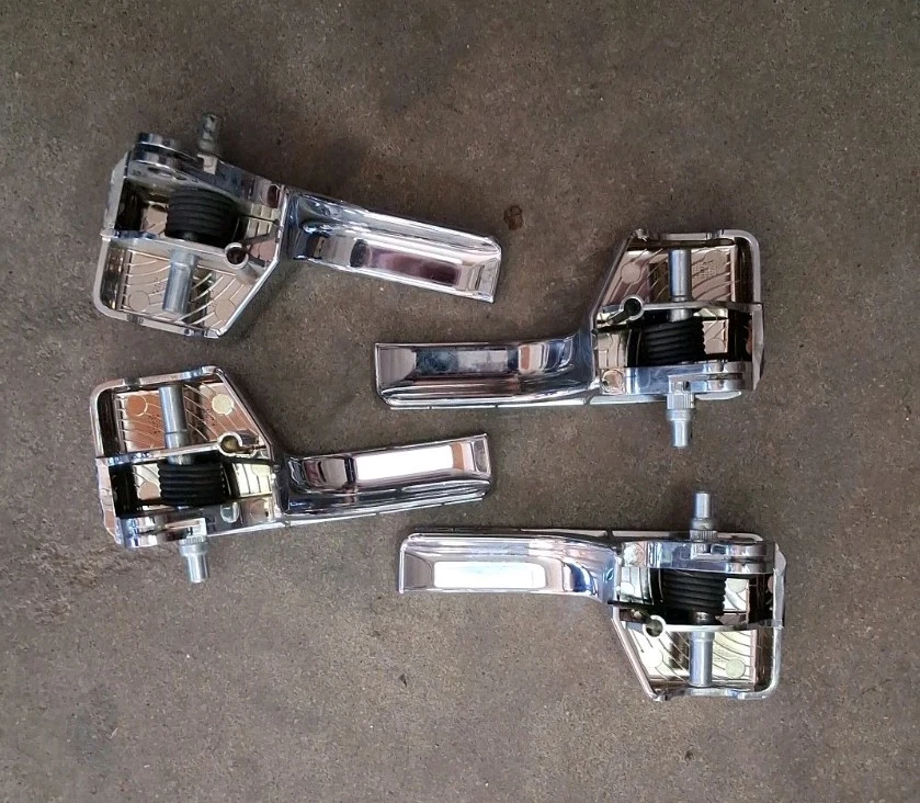 Conjunto de 4 maçanetas internas de porta Ford Edge 2011-14 fabricante de equipamento original - Imagem 2 de 4