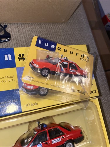 Vanguards Corgi 1:43 Ford Sierra Sapphire Metropolitan Police VA09902 - Free P&P - Picture 3 of 3