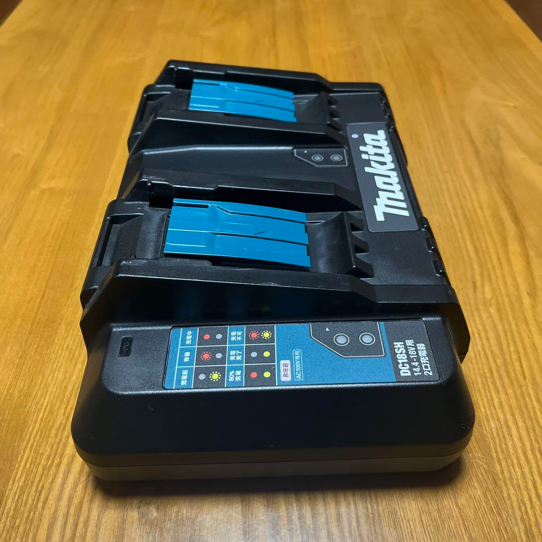 Makita DC18SH 2-port charger for 14.4V-18V sliding batteries | eBay