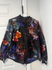 Johnny Was Jolene Ruffle Blouse Midnight Floral M Silk Women  s Top Flowers