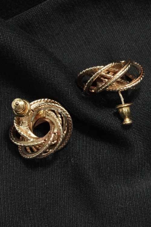 Vintage Solid 14K Gold Earring Multiple Spiral Lo… - image 5