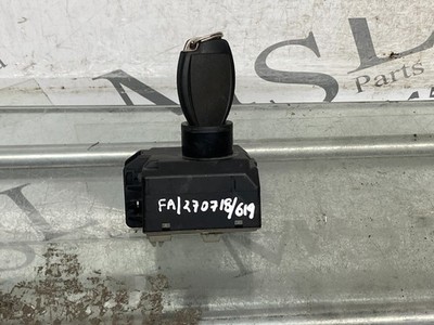 MERCEDES BENZ W447 VITO IGNITION CONTROL MODULE SWITCH WITH KEY A4479003519