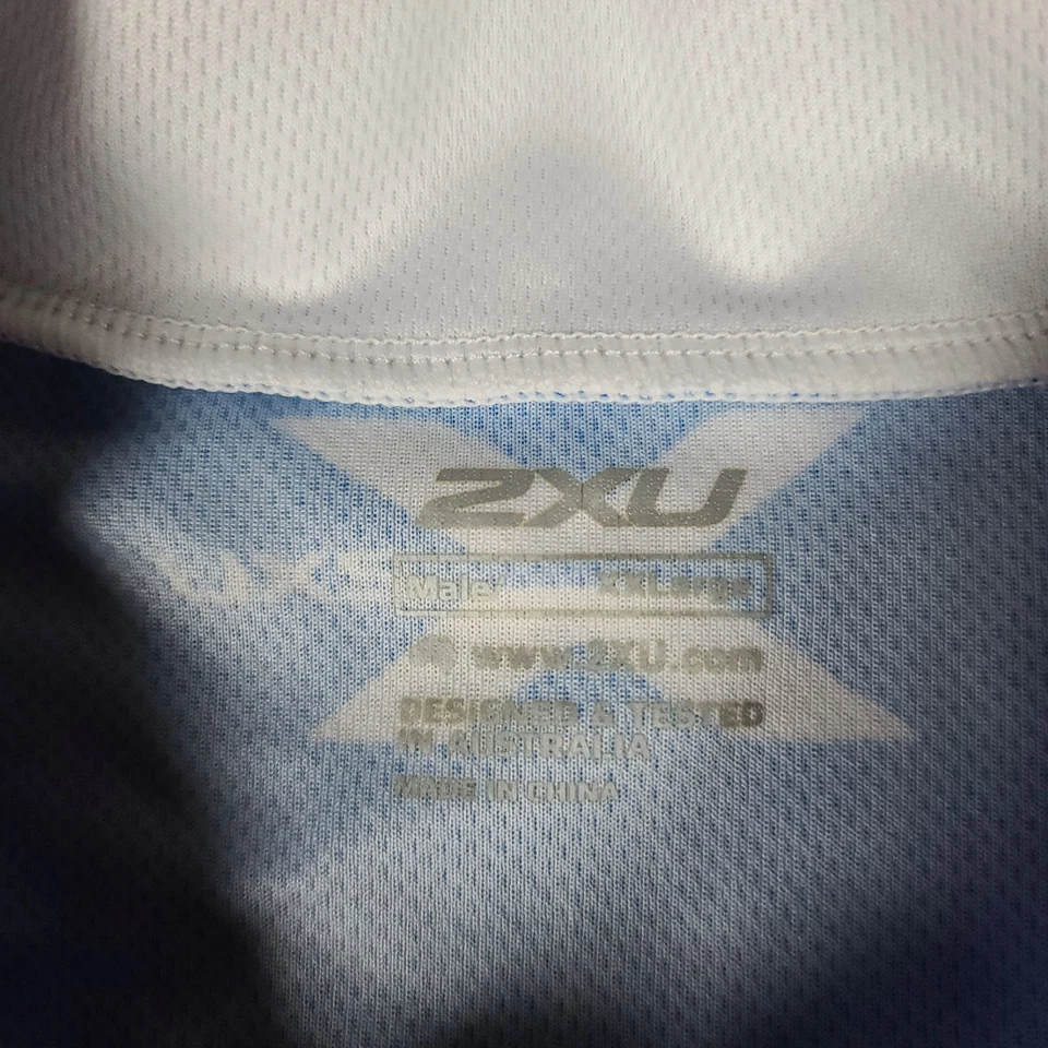 Camiseta deportiva de ciclismo 2XU para hombre 2XL cremallera completa cuello falso piernas doradas desafío ciclismo Foto 2 de 4