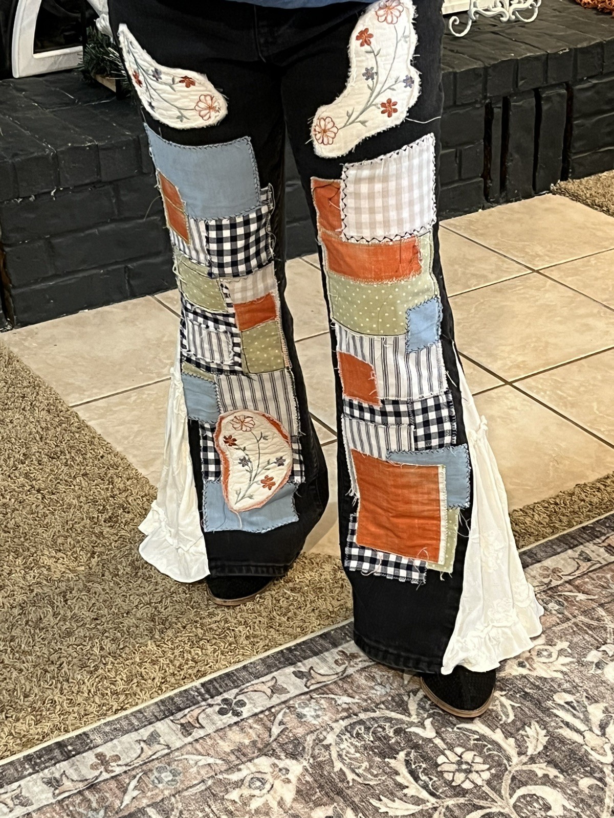 Custom Hand-Crafted Patchwork Denim Jeans with Co… - image 9