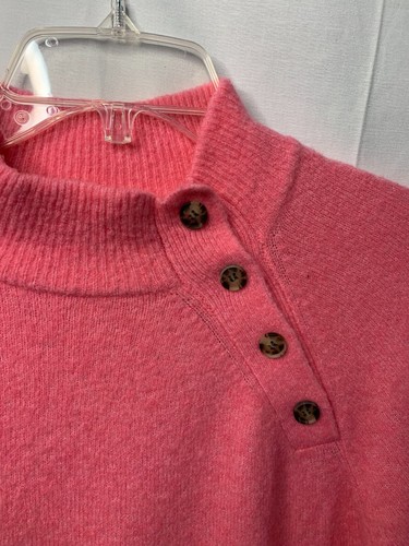 J. Crew Sweater Womens Size Medium Pink Pullover Button Accent Soft Feminine - Picture 3 of 9