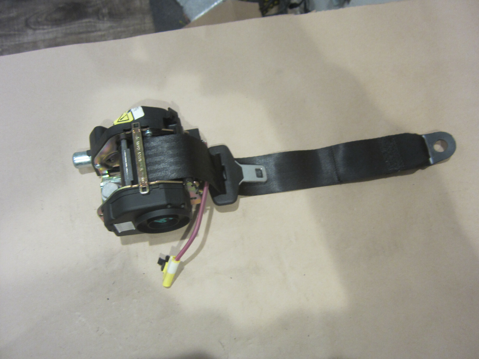 Maserati Quattroporte Rear Lateral Seat Belt - P/N 66948500