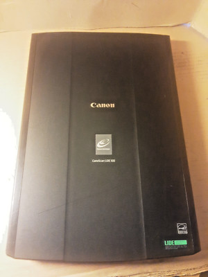 Canon CanoScan LiDE 100 Flachbettscanner 2923B001 - BITTE LESEN