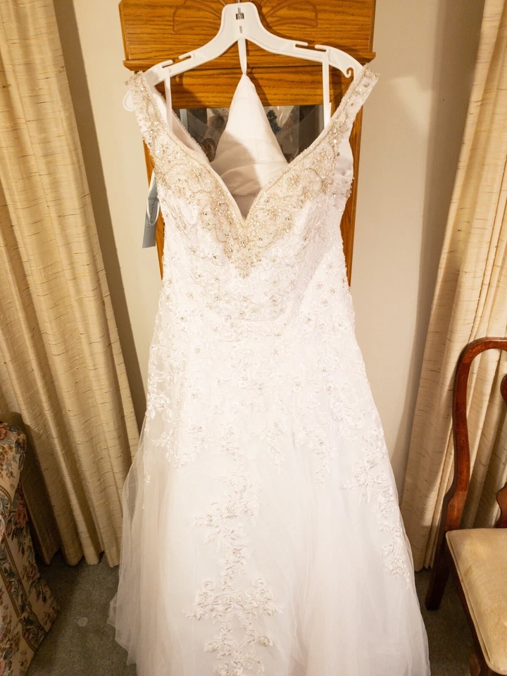 Alfred Angelo: Disney Fairytale Bridal: Vestido Rapunzel 255 (Marfil/Plata) Foto 3 de 4