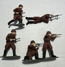 5 Airfix Russians Brown Painted WWII Soldiers 1/32 painted plastic