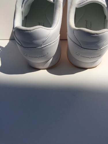 Champion Women's Jogger Sneakers - Style Retta - White / Beige Gum Bottom 8.5 - Picture 6 of 10