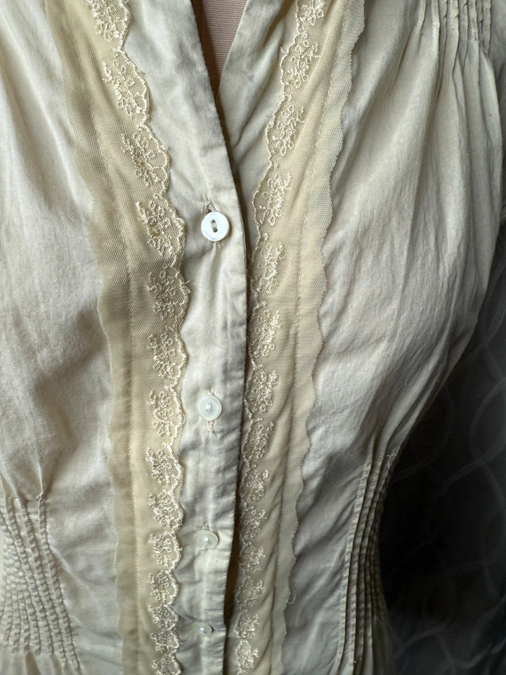 Утка голова XL слоновой кости блузка кружева отделки и заколка Tuck Y2K женский alt вампир дневники - Изображение 3 из 4