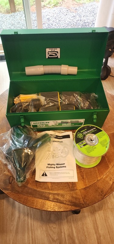 Greenlee 592  MIGHTY MOUSER Fishing System   3/16" conduit measuring tape 