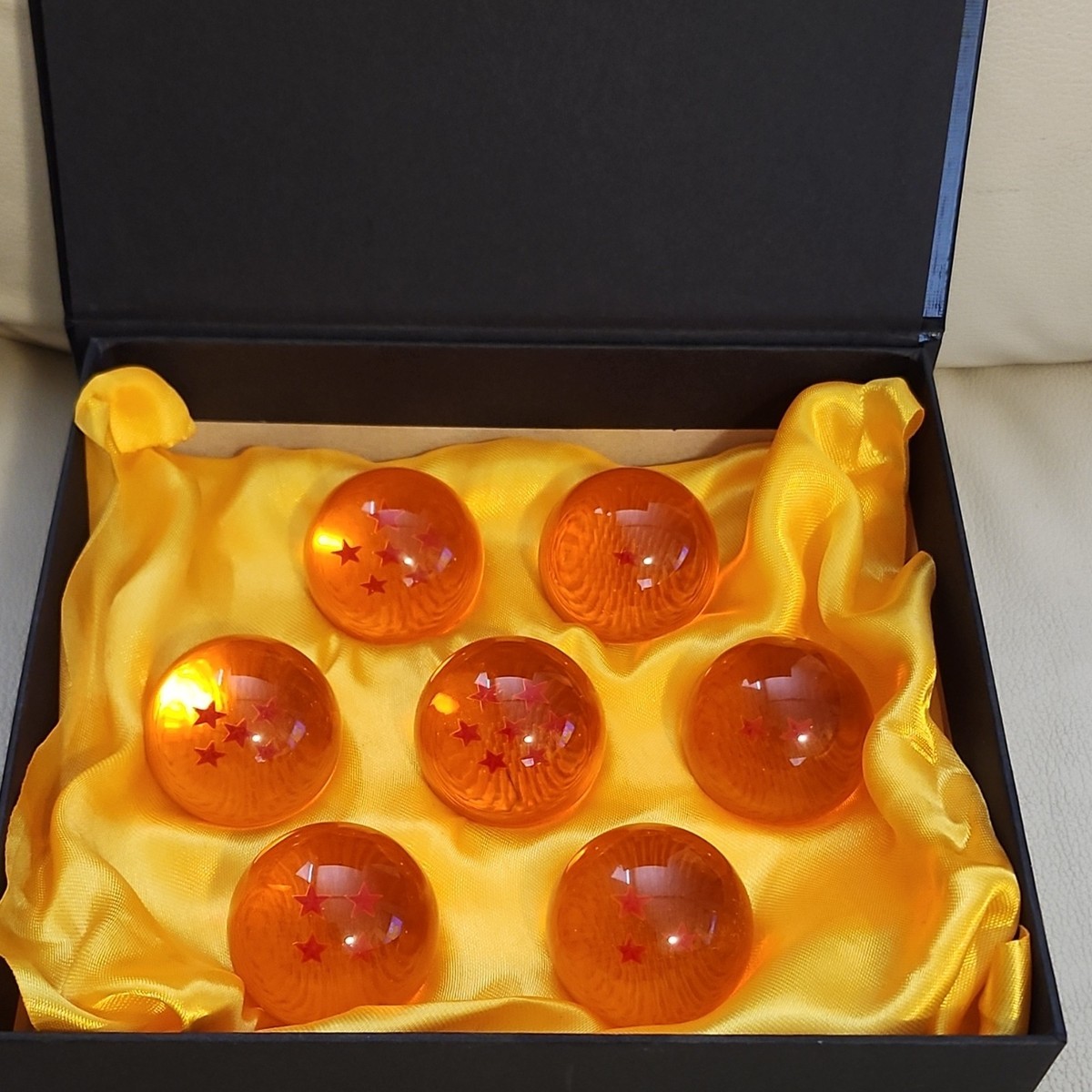 ドラゴンボール　エトワール Dragon Ball Z Limited Edition 7-Star Orange Glass Dragon Balls Set