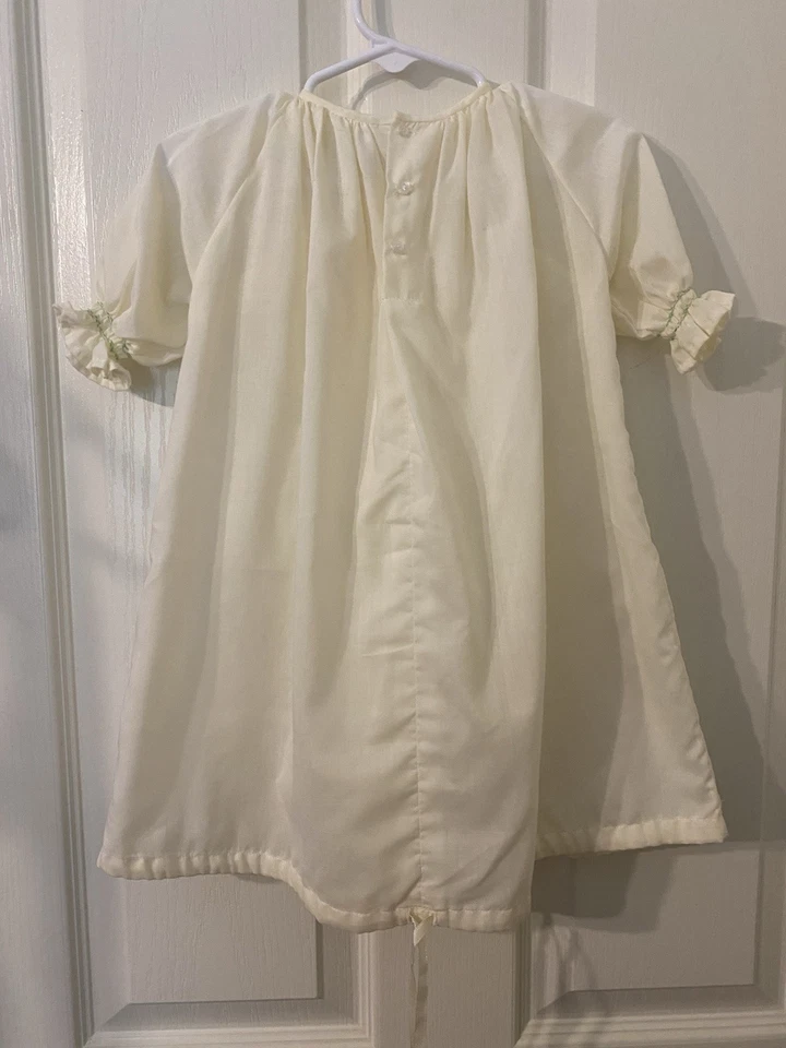 Vintage Susan Stoner Pitts English Smocked Duckling Baby Gown With Drawstring - Image 3 of 4