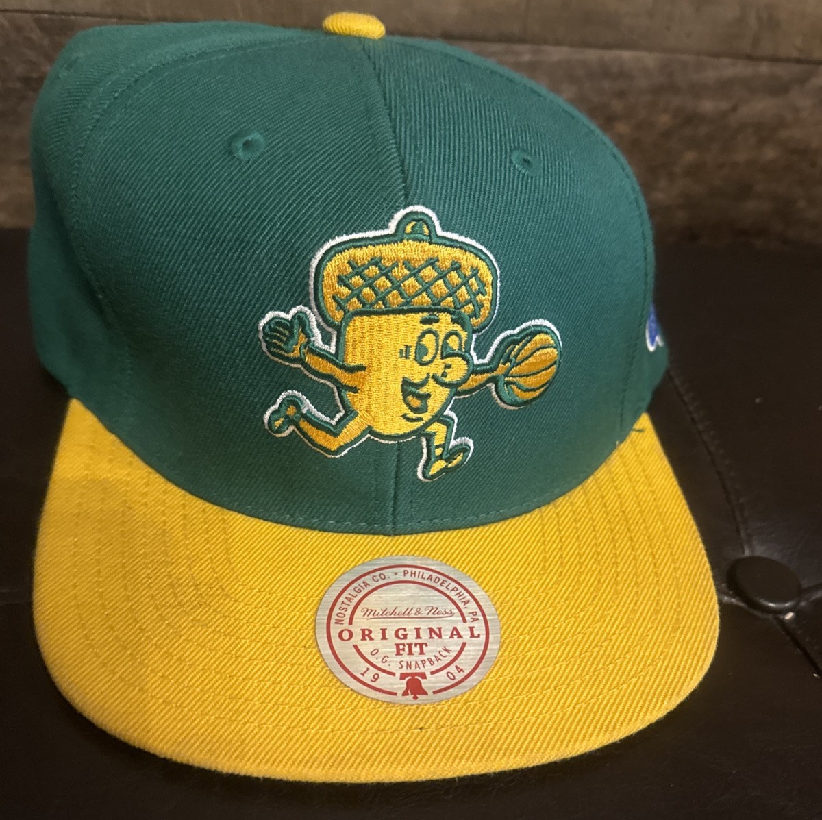Vintage Mitchell & Ness Oakland Oaks ABA Snapback  Limited Hard To Find