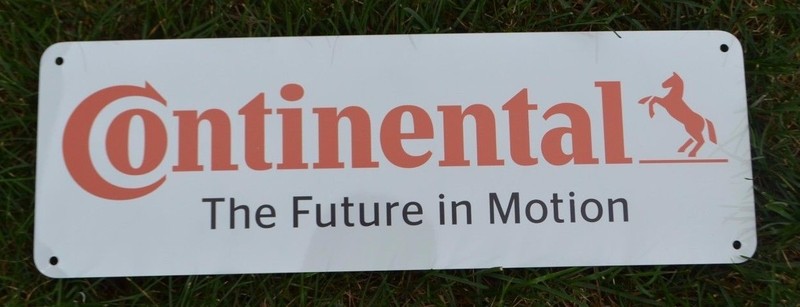 CONTINENTAL TIRE SIGN ADVERTISING LOGO SHOP MECHANIC 