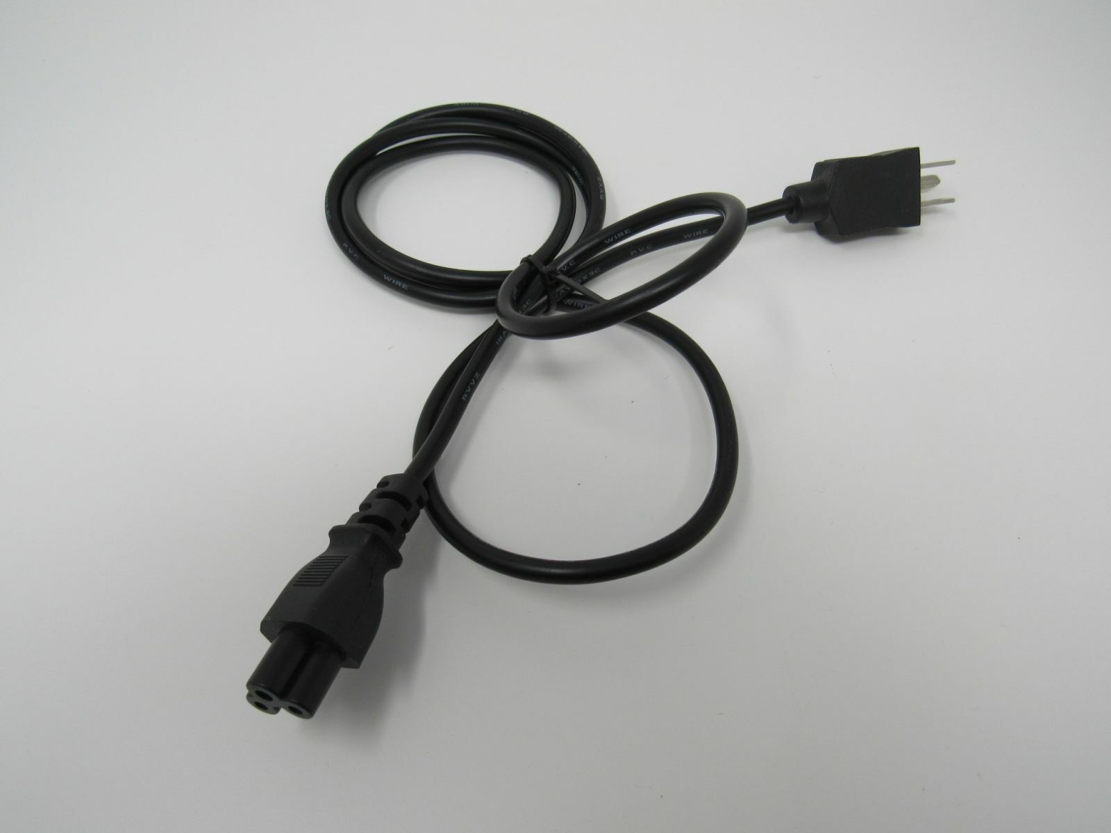 Standard Power Cord 4.5 ft NEMA 5-15P IEC C5