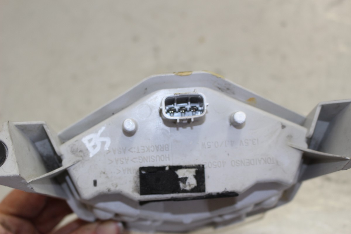 2008 Kawasaki Ninja Zx10r Zx10 Rear Tail Taillight Back Brake