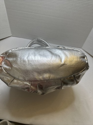 Hello Kitty Sanrio Silver Y2K Shoulder Bag. Hello Kitty Face. EUC RARE - Picture 7 of 10