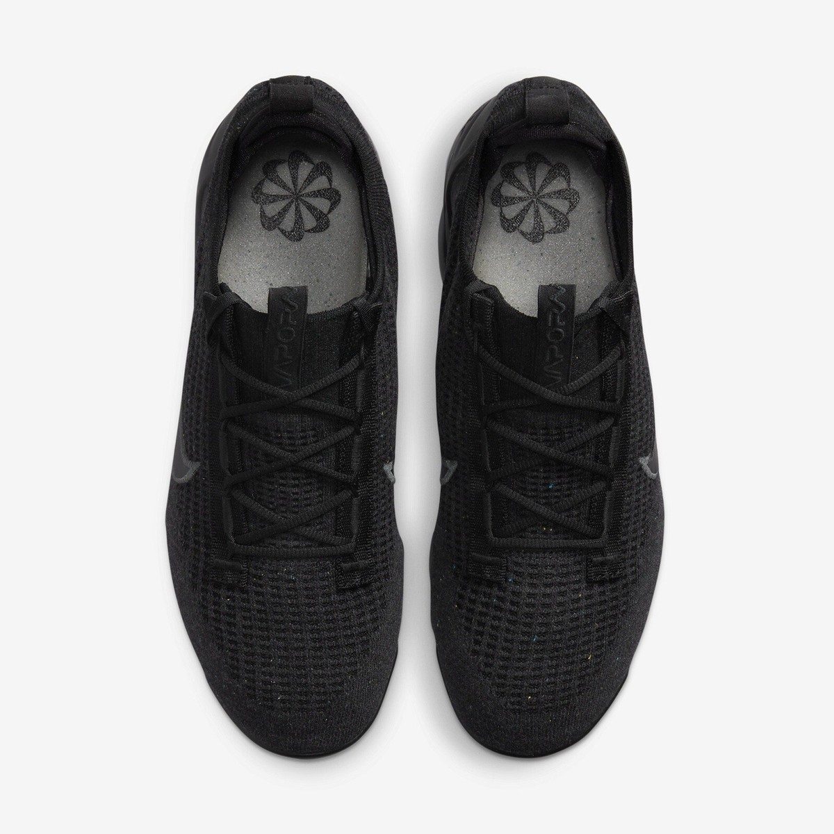 Nike Air VaporMax 2021 Flyknit Triple Black Sneakers, Size  display picture 1