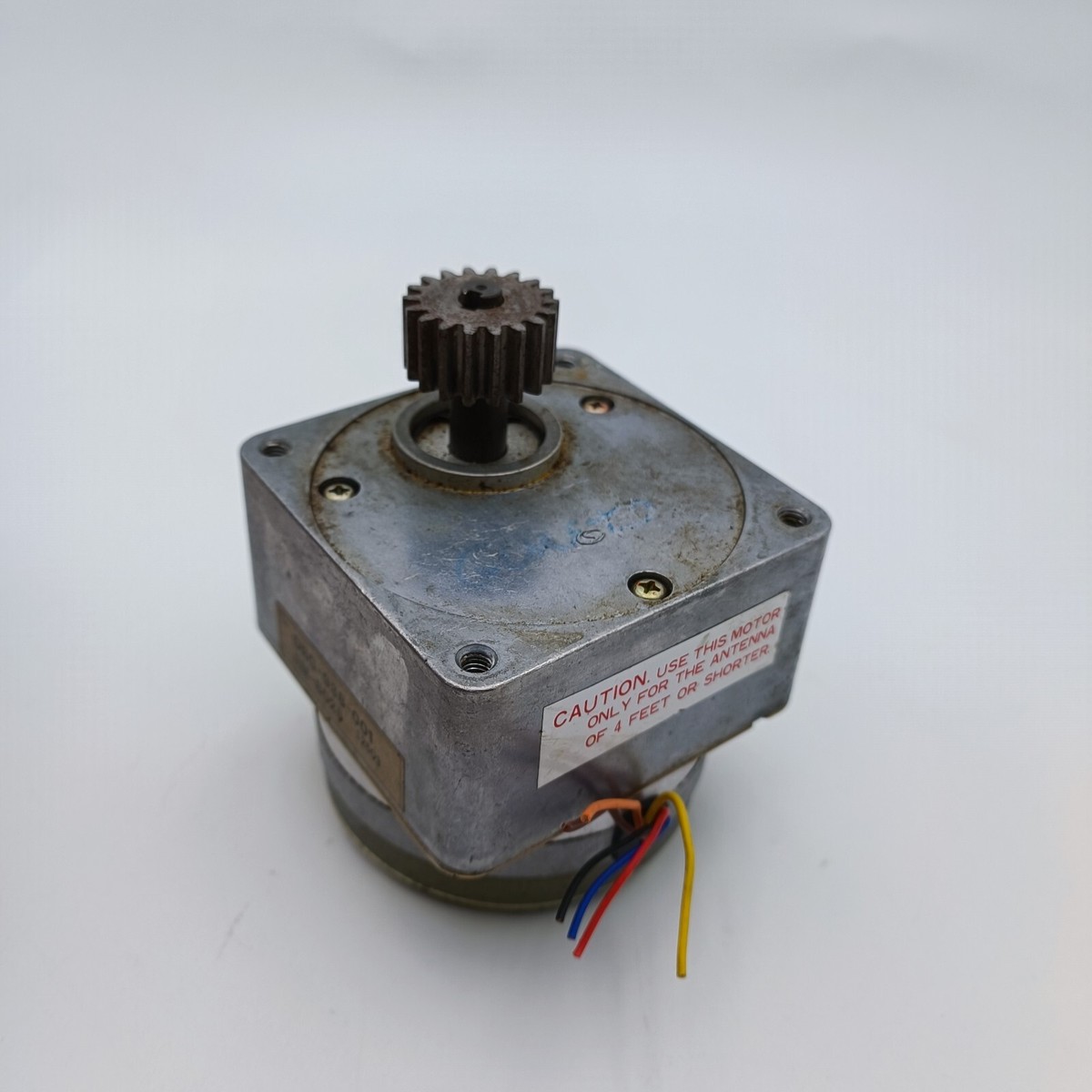 Furuno RM-8025 DJ8-23A24H Open Array Radar Motor RSB0070 000-169