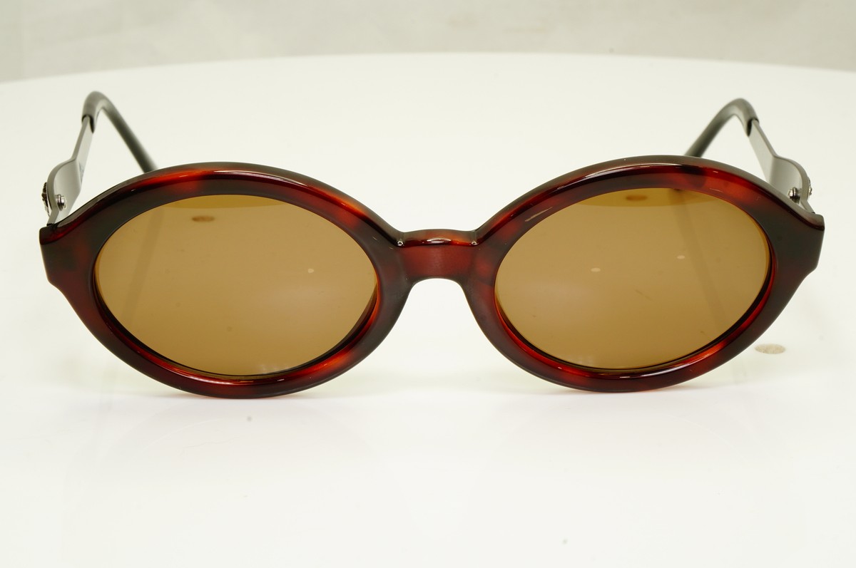 Gianni Versace 1996 Womens Vintage Brown Oval Medusa Sunglasses